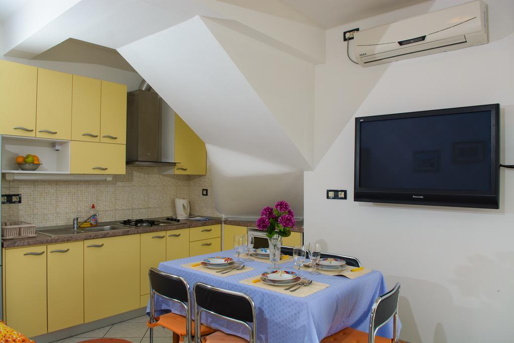Apartments Jerkunica Rogoznica  Habitación foto