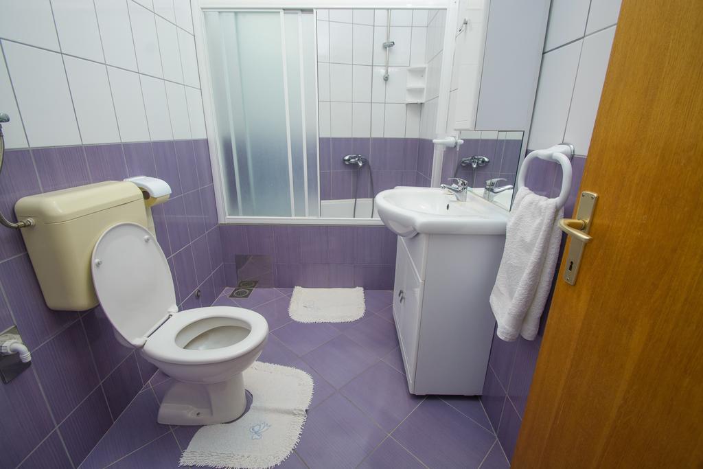 Apartments Jerkunica Rogoznica  Habitación foto