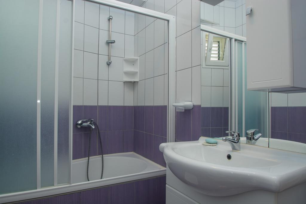 Apartments Jerkunica Rogoznica  Habitación foto