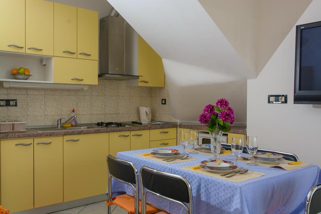 Apartments Jerkunica Rogoznica  Habitación foto